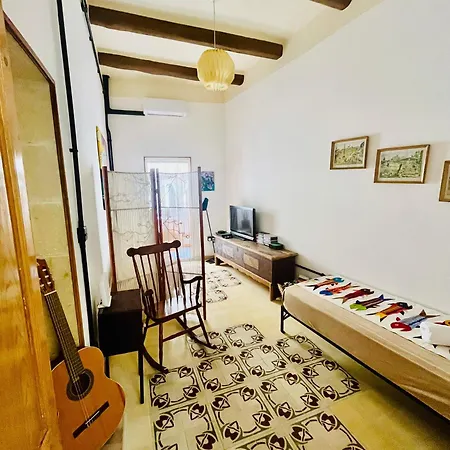 بيت للعطل Knight's Place - Character Townhouse Below The Citadel