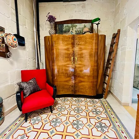 بيت للعطل Knight's Place - Character Townhouse Below The Citadel *