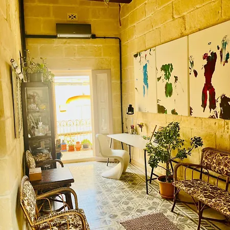 بيت للعطل Knight's Place - Character Townhouse Below The Citadel *